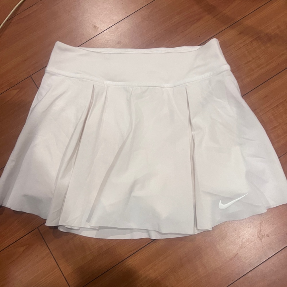 COPY - Nike White Tennis Skirt (size xs)